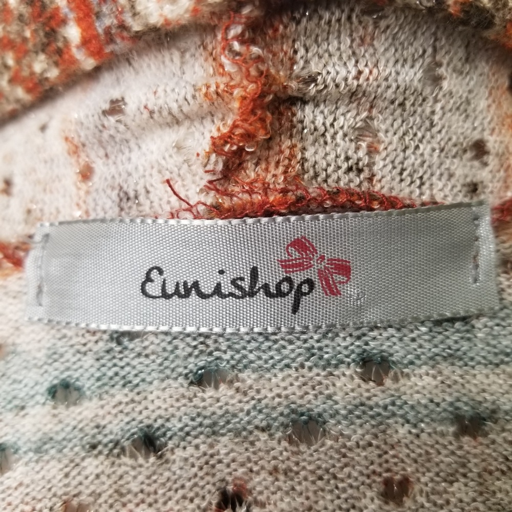 Sweater - Picture 4 of 5